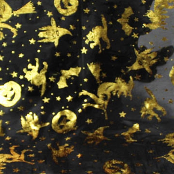 Halloween Scarf Wrap - Picture 4 of 4